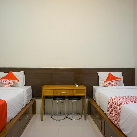 Langsa Oyo 2598 Hotel Chocolate מראה חיצוני תמונה
