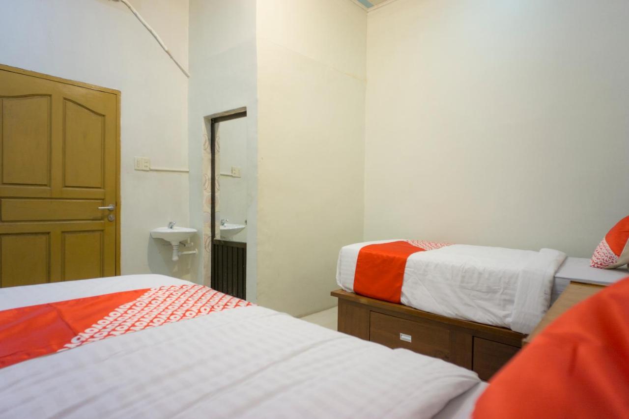 Langsa Oyo 2598 Hotel Chocolate מראה חיצוני תמונה