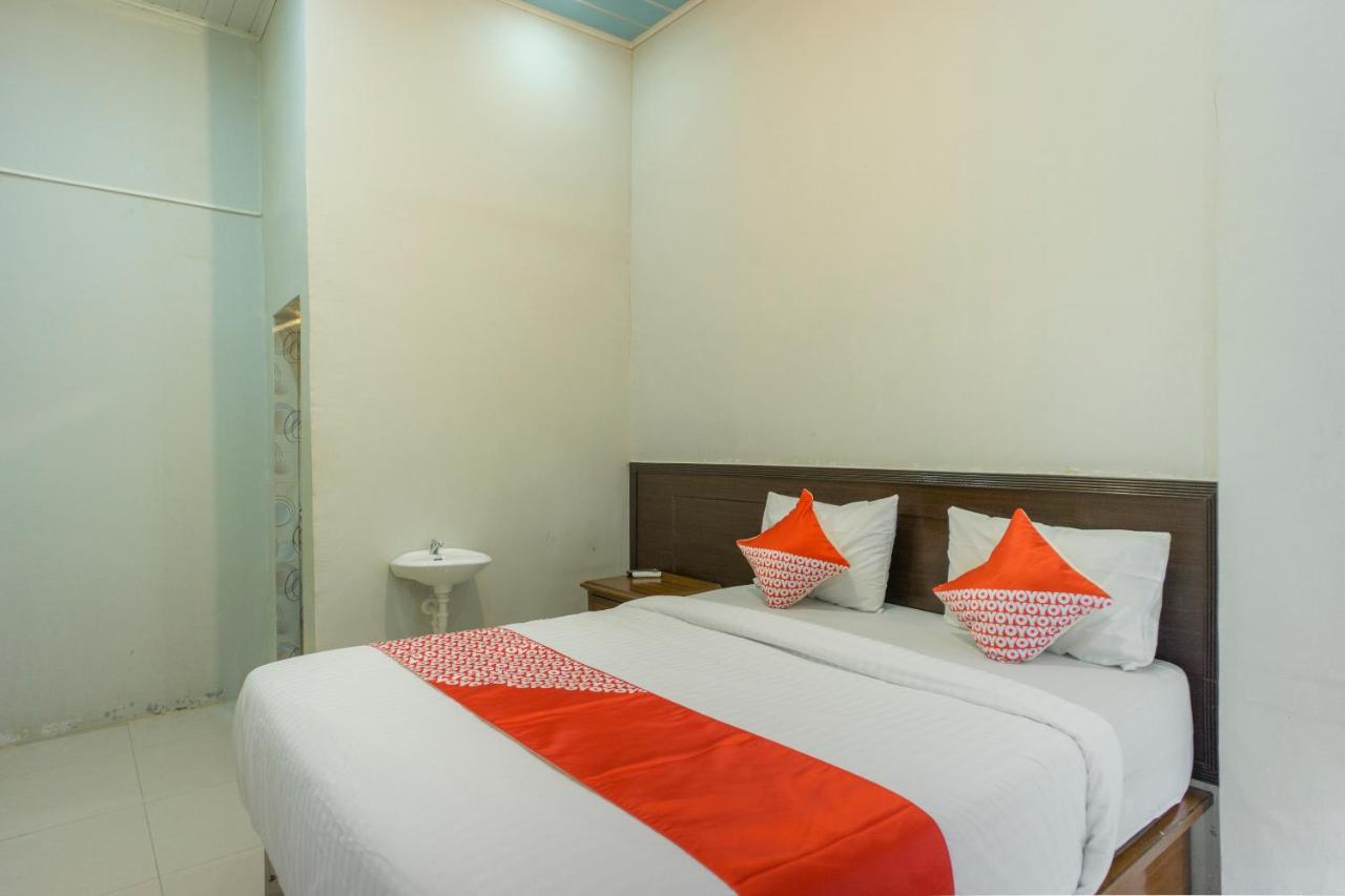 Langsa Oyo 2598 Hotel Chocolate מראה חיצוני תמונה