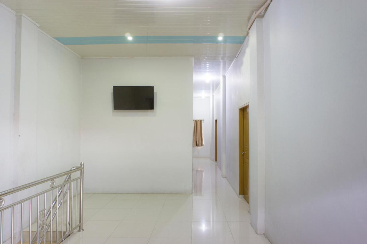 Langsa Oyo 2598 Hotel Chocolate מראה חיצוני תמונה