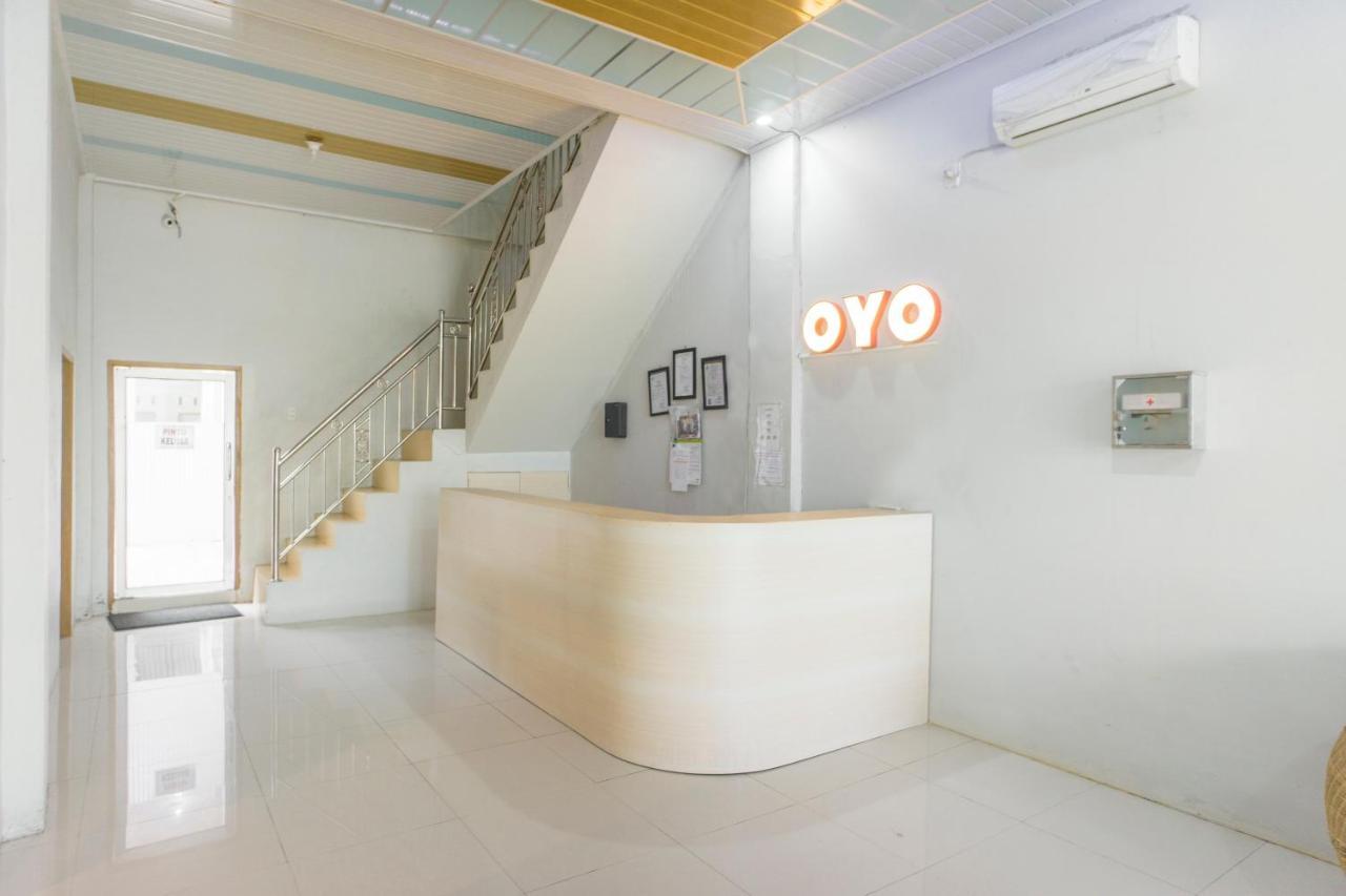 Langsa Oyo 2598 Hotel Chocolate מראה חיצוני תמונה