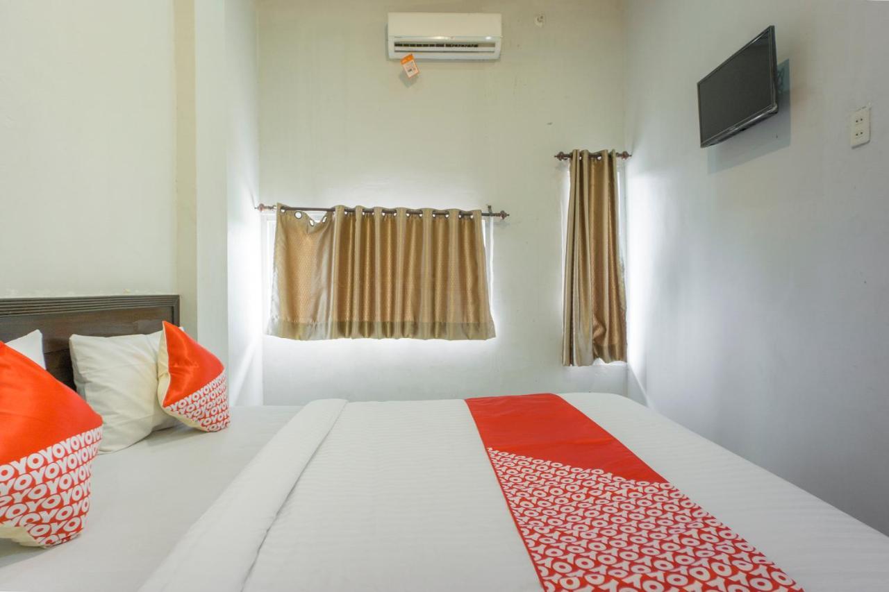 Langsa Oyo 2598 Hotel Chocolate מראה חיצוני תמונה