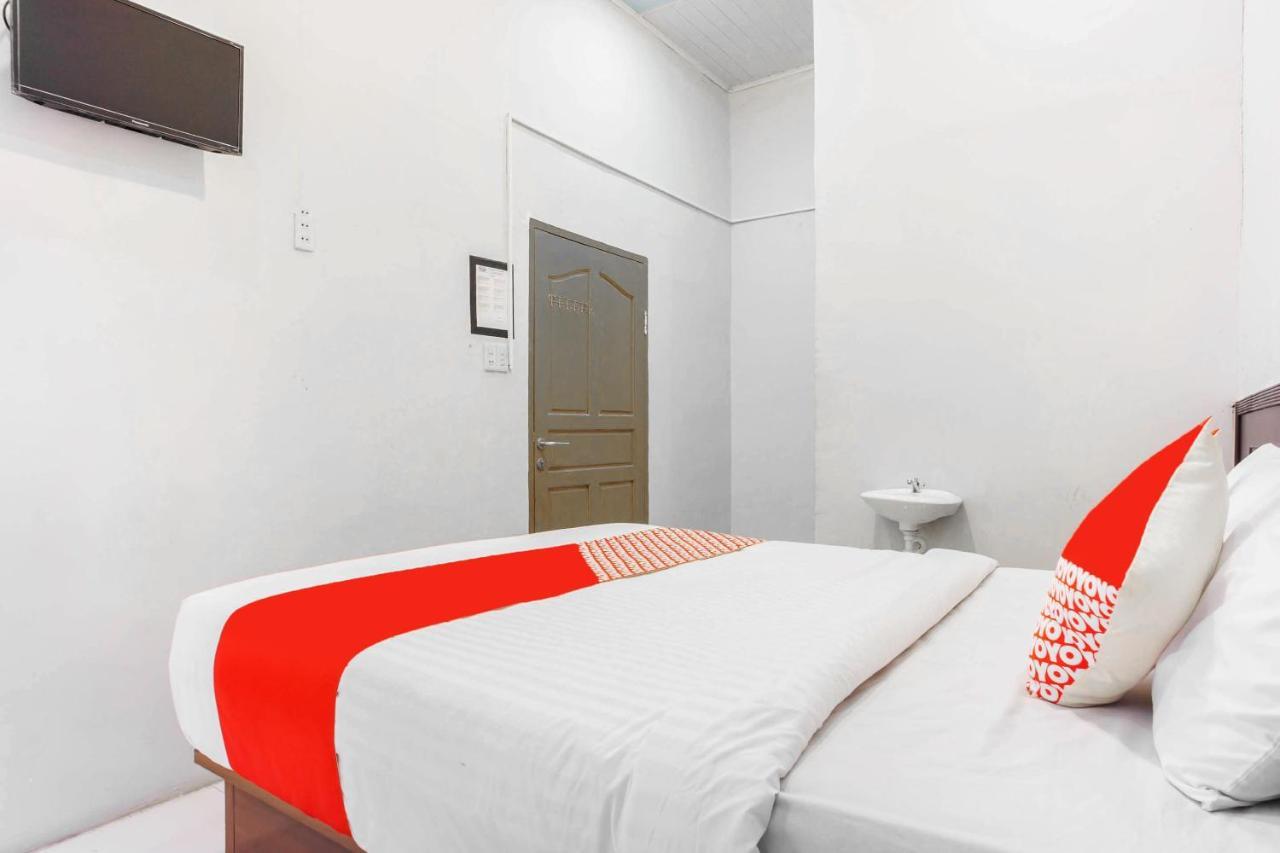 Langsa Oyo 2598 Hotel Chocolate מראה חיצוני תמונה